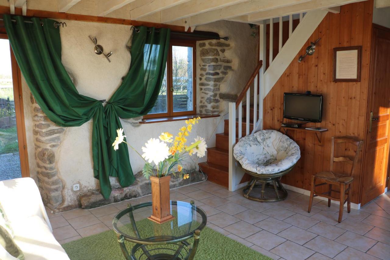 Les Gites Aux Volets Roses Landunvez Exterior foto